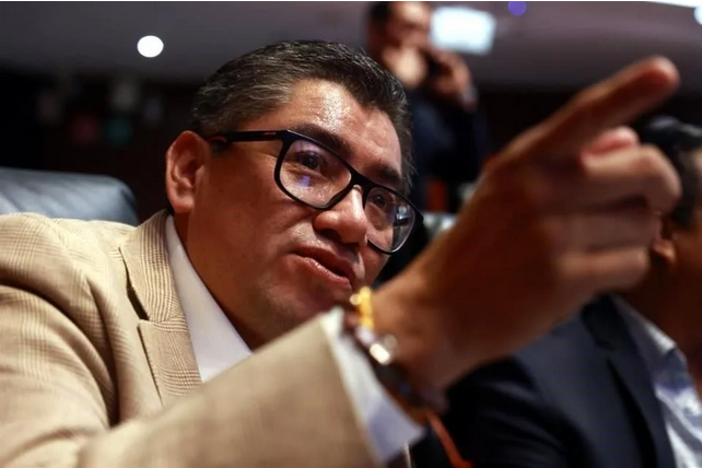 Morena evalúa denunciar ante la Fiscalía a Campos si no acude al Senado